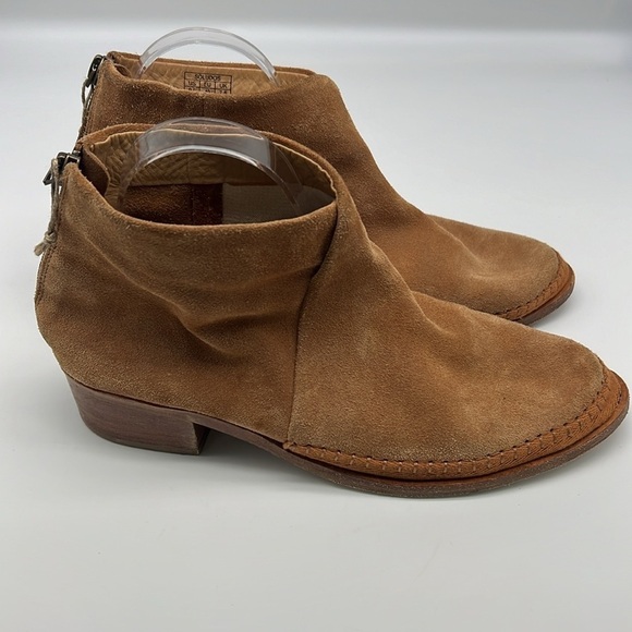 Soludos - Venetian Brown Suede Ankle Zip Heeled Pointed Toe Bootie Size 9.5 - Picture 2 of 16
